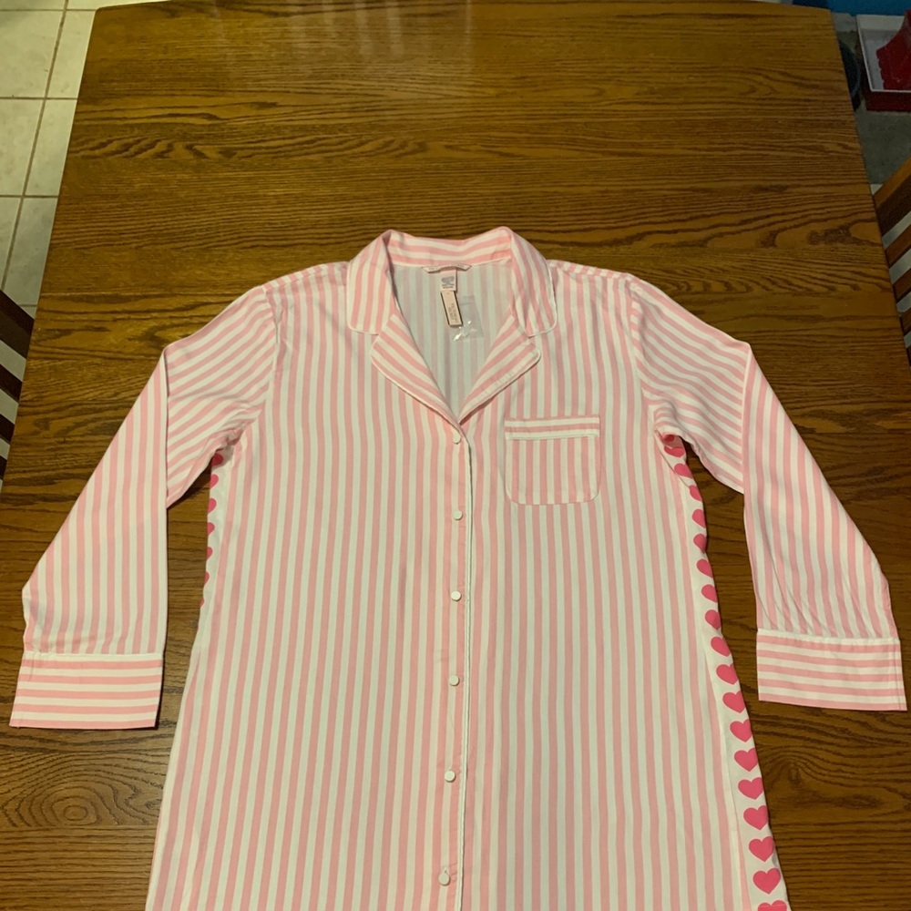 Victoria’s Secret long sleeve night shirt